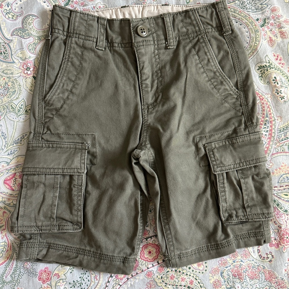 Gap Boys Cargo Short Slim Fit Size 6 NWOT